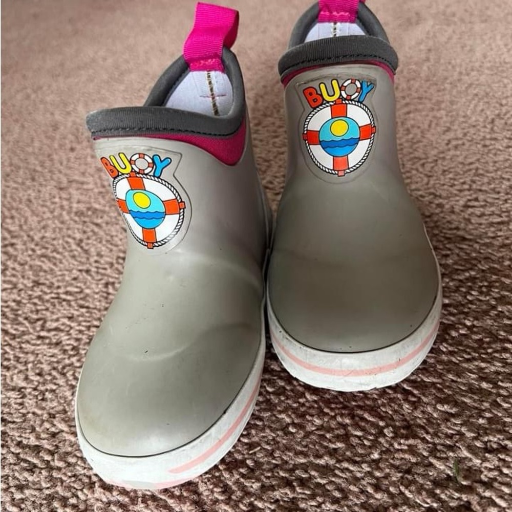 COPY - TODDLER Buoy Boots size 9